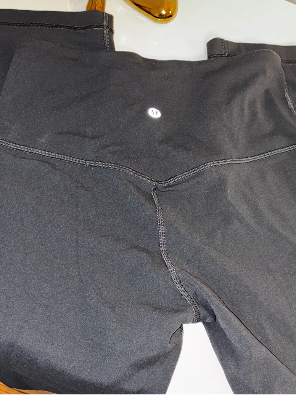 Lululemon Black High-Rise Athletic  Flare Leggings size 6